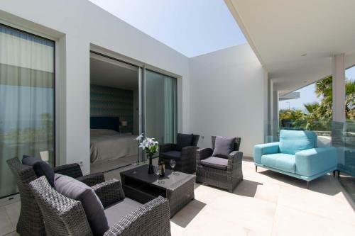 Villa Josefa With Private Heated Pool And Lake Views