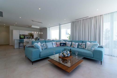Villa Josefa With Private Heated Pool And Lake Views