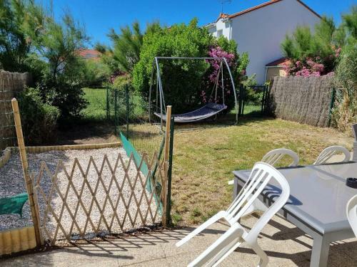 Maison 6 Personnes Avec Jardin � 3kms Des Plages