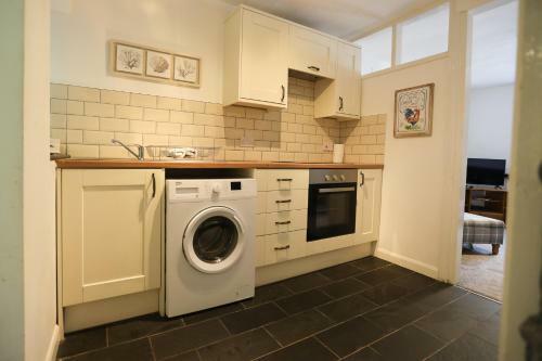 Lyn View Cottage - Modern Lynmouth Townhouse