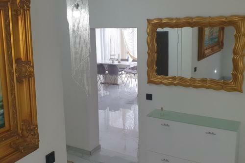 Id 7027 - Private House