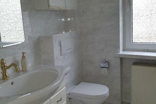 Id 7027 - Private House