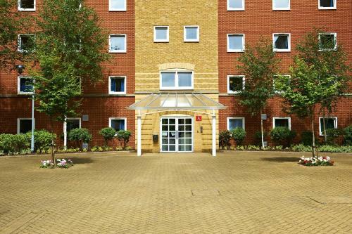 Great Dover Street Apartments