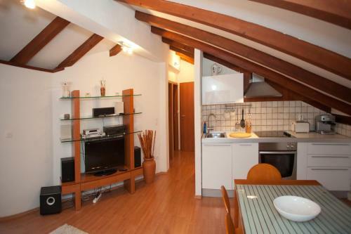 Jees Exclusive Apartments