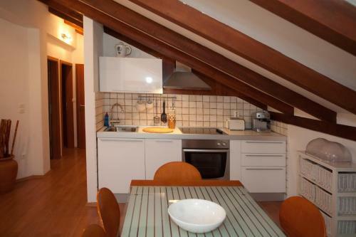 Jees Exclusive Apartments