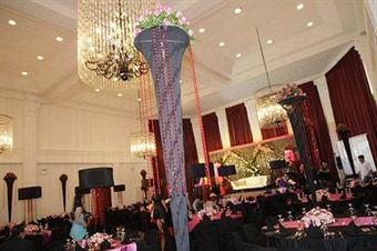 Lewis Grand Hotel