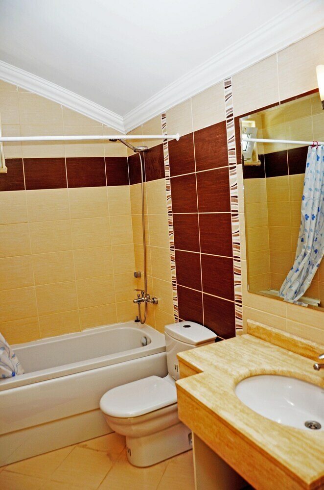 Sultan Homes Apartments