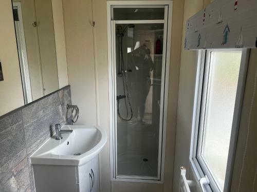 Relaxing And Quiet Holiday Cabin Sleeps 4