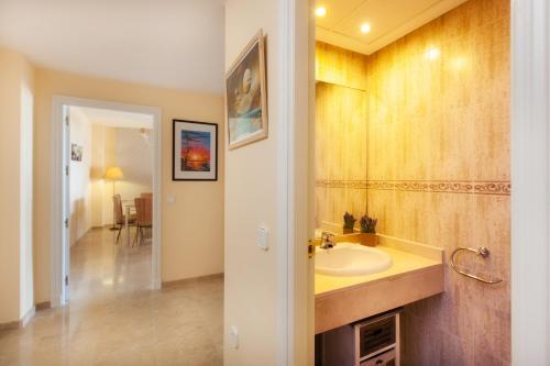 Apartamento Marina Duquesa 2342