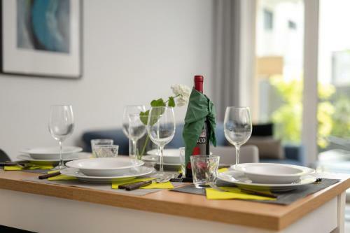 Miedziana Apartment Wroc?aw By Renters