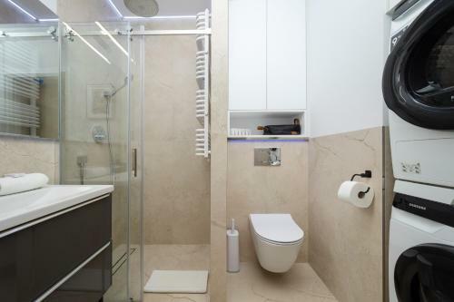 Miedziana Apartment Wroc?aw By Renters
