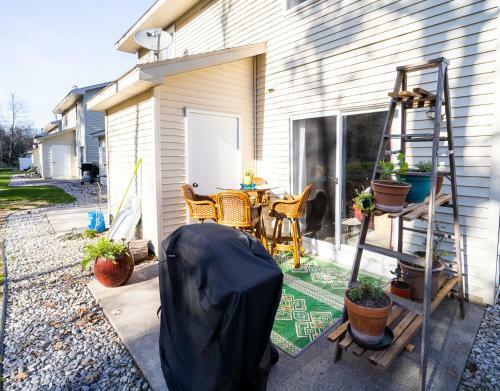 Apartamento Artsy 2 Bedroom Condo W/ Indoor Fireplace