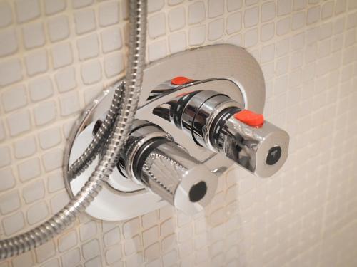 Pass The Keys 2bed Seafront Apartment With Fantastic Views And Parking