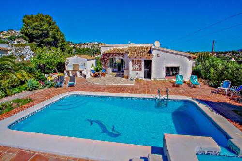 Villa Delf�n - Holiday Home With Swimming Pool In Moraira