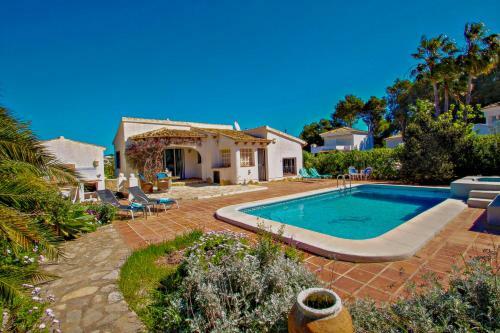 Villa Delf�n - Holiday Home With Swimming Pool In Moraira