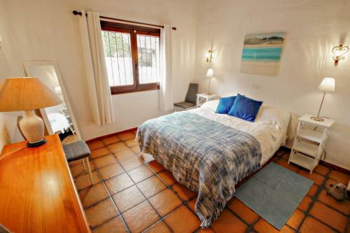 Villa Delf�n - Holiday Home With Swimming Pool In Moraira