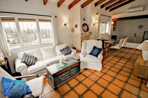 Villa Delf�n - Holiday Home With Swimming Pool In Moraira