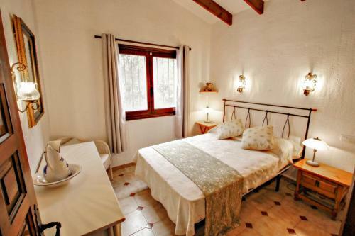 Villa Delf�n - Holiday Home With Swimming Pool In Moraira