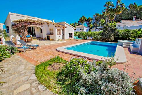 Villa Delf�n - Holiday Home With Swimming Pool In Moraira