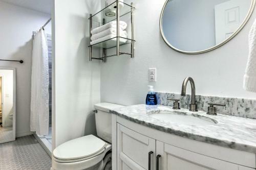 Charming Bay St Louis Home - 1 Mi To Beach!