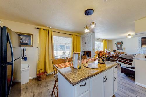 360 Cathy St