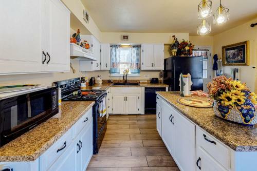 360 Cathy St