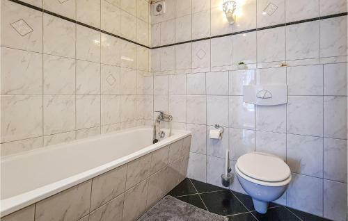 Stunning Home In Kranichfeld With Wifi And 2 Bedrooms