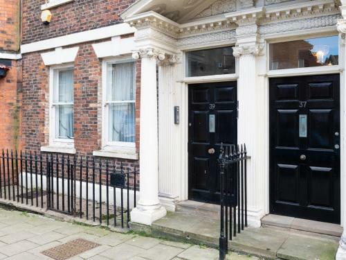 39 Eastborough - 3 Bed