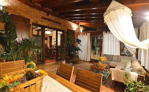 La Casita De Las Piedras