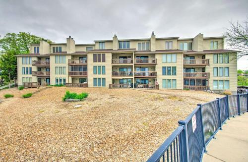 Apartamento Pet-friendly Lake Ozark Escape With Shared Pool
