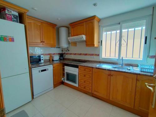 Apartamento Acv - Acapulco Ii-1� Linea Planta 6 Frontal Al Mar