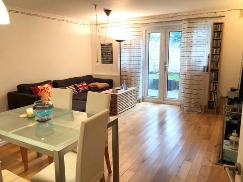 Apartamento Beautiful 2 Bedroom Garden Flat