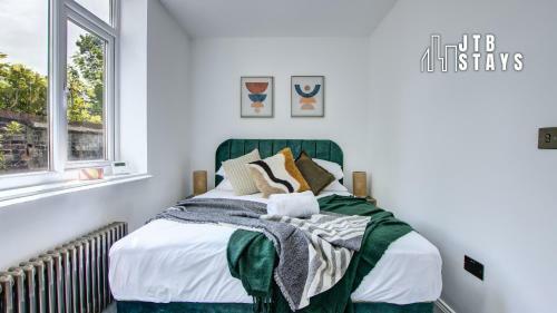 Apartamento Esplanade Heights By Jtb Stays