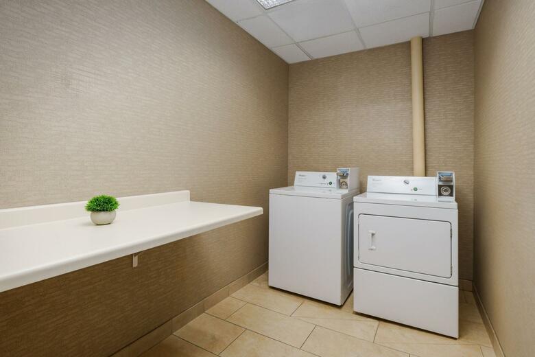 Hotel Courtyard By Marriott Salinas Monterey