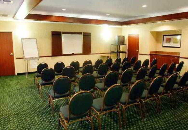Hotel Courtyard By Marriott Salinas Monterey