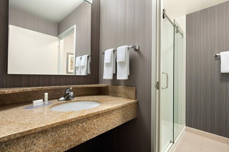Hotel Courtyard By Marriott Salinas Monterey