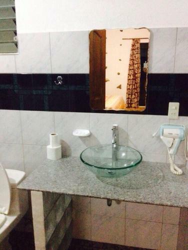 Tiptop Hotel, Resto And Delishop