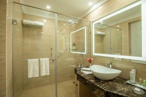 Hotel Jenny Residency Club