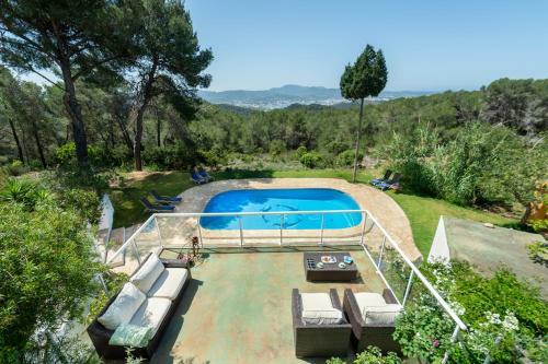 New! Villa Armon�a