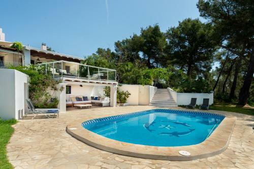 New! Villa Armon�a