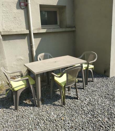 Apartamento Petit Cocon Douillet Face � La Meuse.