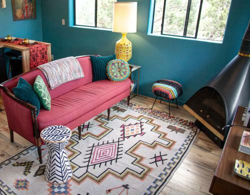 Casa Strega - Beautiful, Colorful Santa Fe Getaway (w/views!)