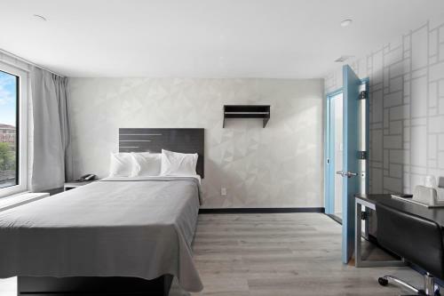 Hotel 365 Bronx - Yankee Stadium