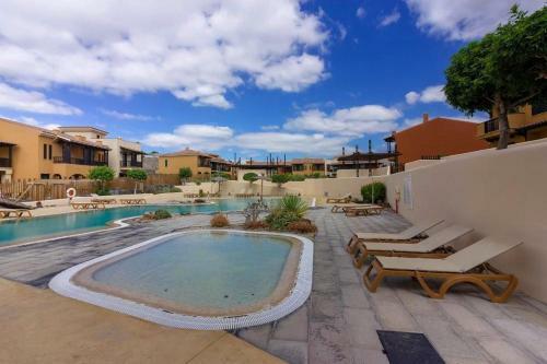 Okeanos Villa Front Line San Blas