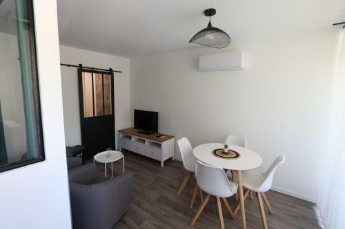 Apartamento Studio Tout Confort - Climatisation, Parking, Wifi