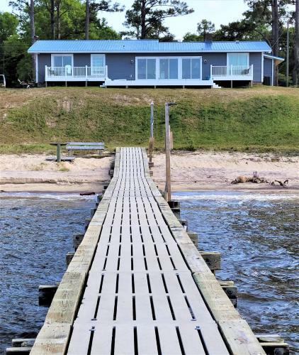 Blue Heron Beach Waterfront Vacation Home
