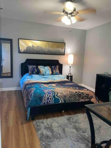Stylish, Pet Friendly & Mins To Everything!