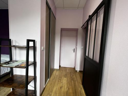 Apartamento Studio La Bourboule, 1 Pi�ce, 4 Personnes - Fr-1-667-24