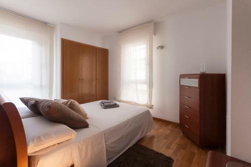 Lets Holidays Excellent Apartment Next Beach 7
