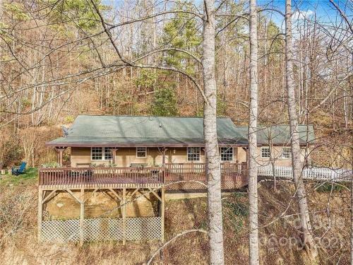 Misty Mountain Cottage